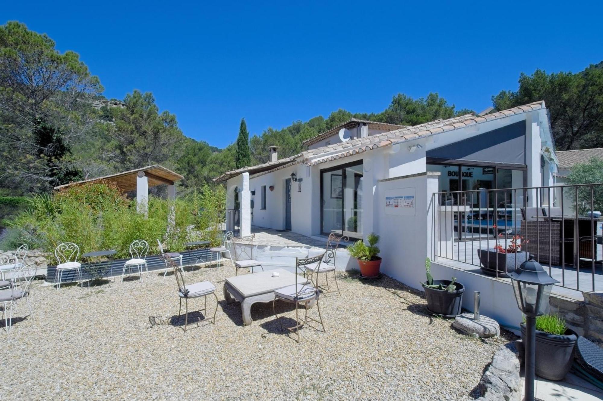B&B Villa Chante Coucou Фонтен-де-Воклюз Экстерьер фото