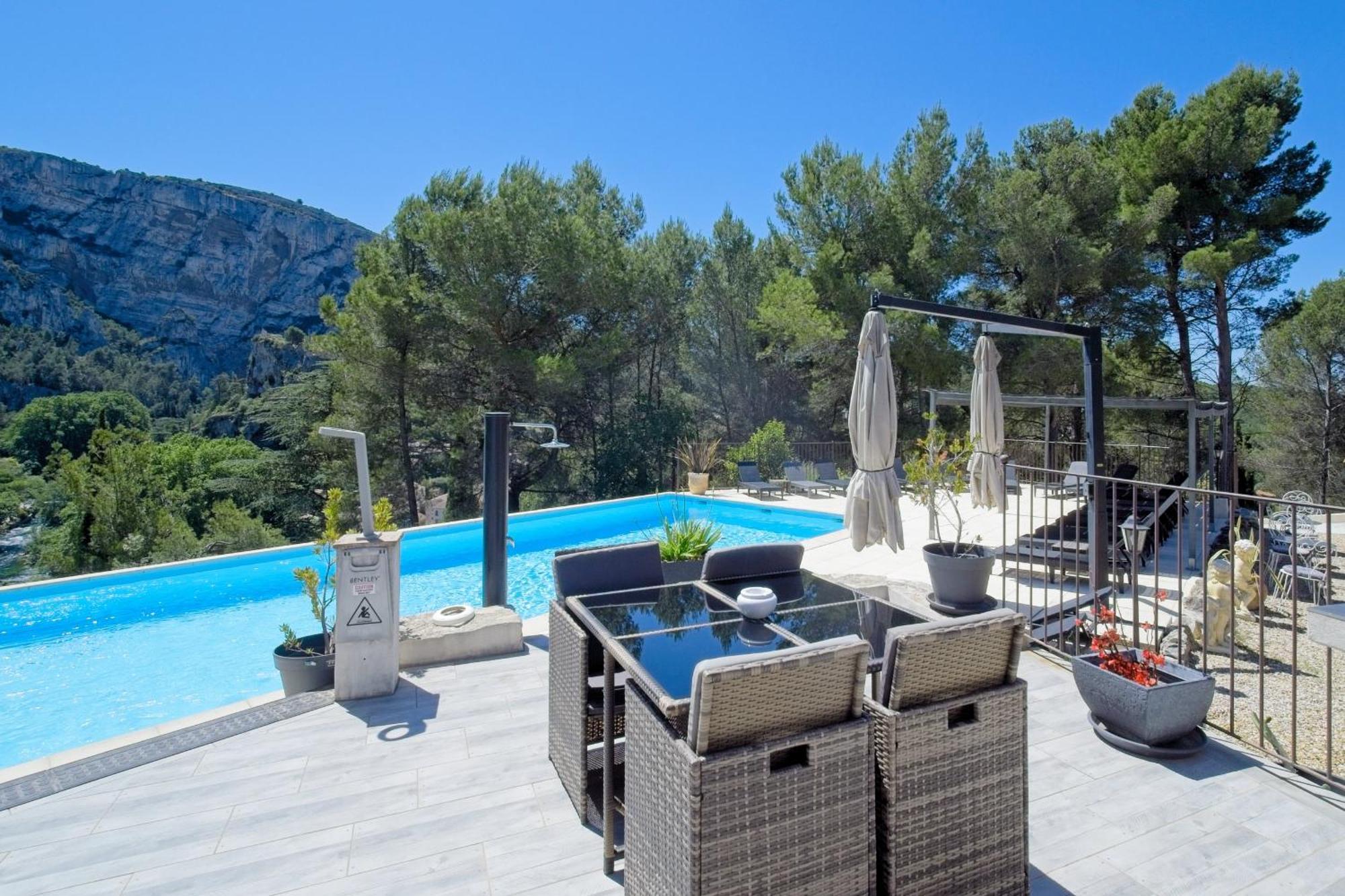 B&B Villa Chante Coucou Фонтен-де-Воклюз Экстерьер фото