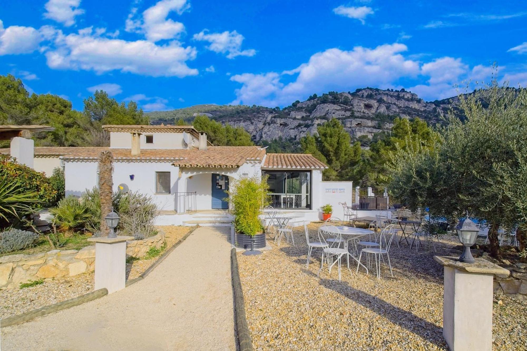 B&B Villa Chante Coucou Фонтен-де-Воклюз Экстерьер фото